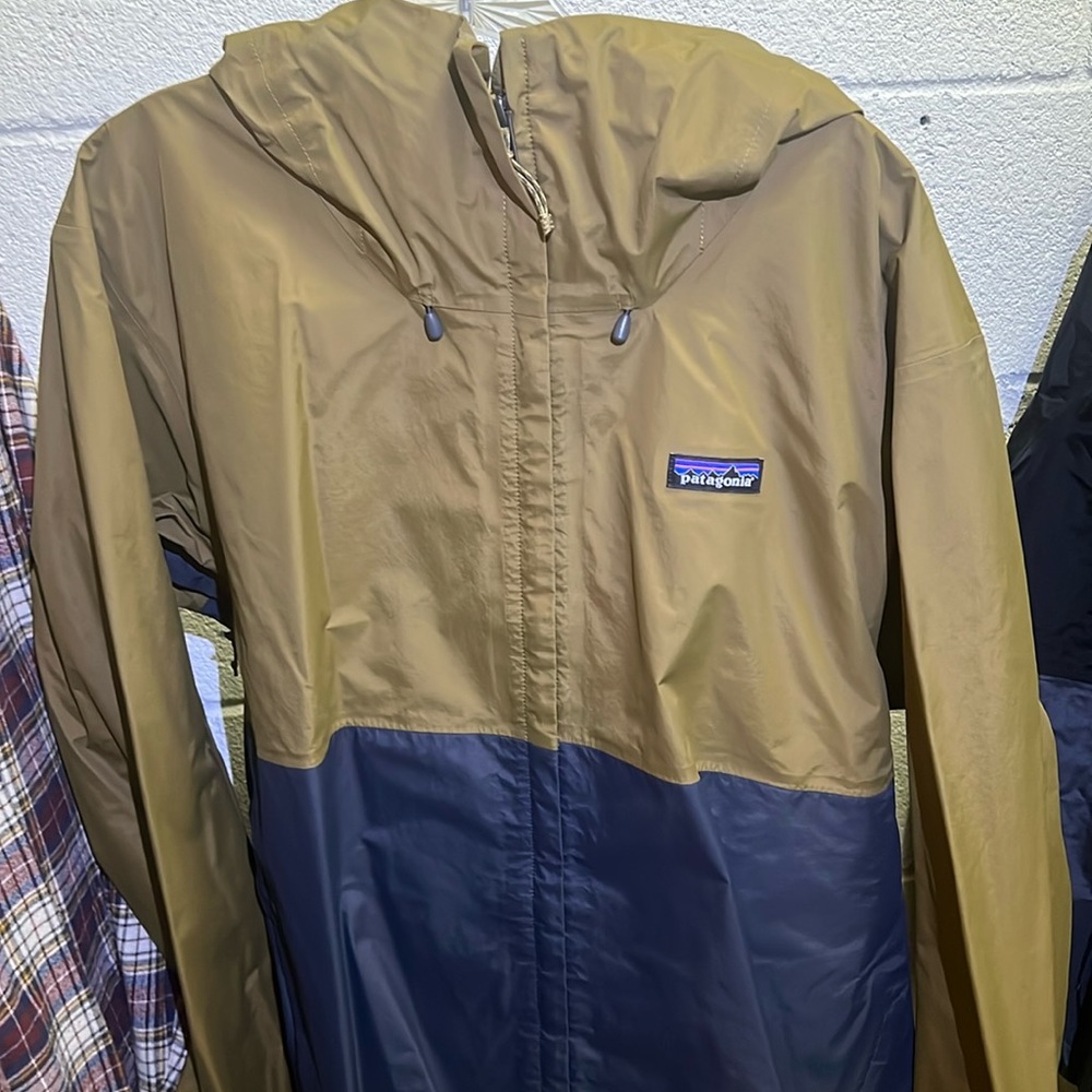 Patagonia 2XL two tone performance jacket